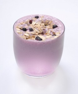 Healthy blueberry and oats smoothie